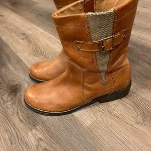 Women’s Harley Davison boots